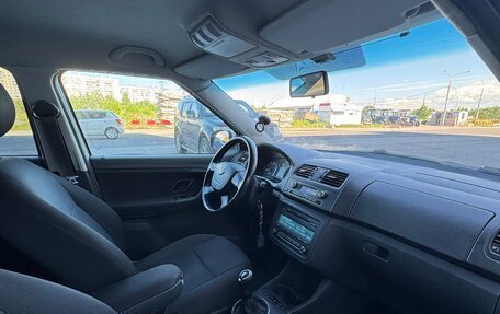 Skoda Fabia II, 2011 год, 670 000 рублей, 7 фотография