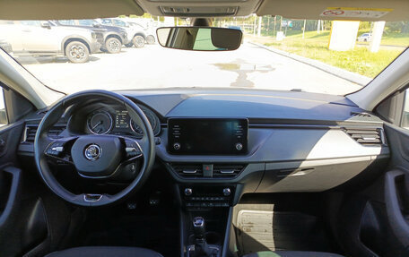 Skoda Rapid II, 2021 год, 1 650 000 рублей, 17 фотография