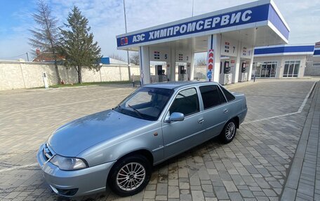 Daewoo Nexia I рестайлинг, 2012 год, 300 000 рублей, 3 фотография
