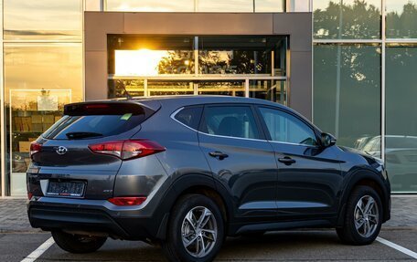 Hyundai Tucson III, 2016 год, 1 855 000 рублей, 6 фотография