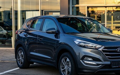 Hyundai Tucson III, 2016 год, 1 855 000 рублей, 8 фотография