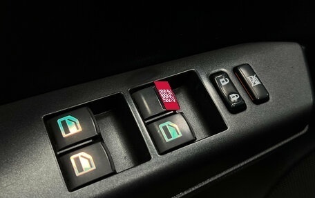 Toyota RAV4, 2018 год, 2 450 000 рублей, 8 фотография
