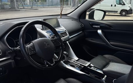 Mitsubishi Eclipse Cross, 2018 год, 2 450 000 рублей, 9 фотография