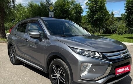 Mitsubishi Eclipse Cross, 2018 год, 2 450 000 рублей, 3 фотография