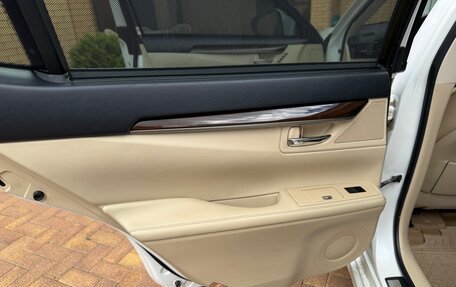 Lexus ES VII, 2014 год, 2 700 000 рублей, 16 фотография