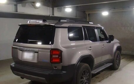 Toyota Land Cruiser Prado, 2024 год, 7 900 000 рублей, 7 фотография