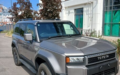 Toyota Land Cruiser Prado, 2024 год, 7 900 000 рублей, 4 фотография