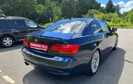 BMW 3 серия, 2011 год, 1 500 000 рублей, 6 фотография