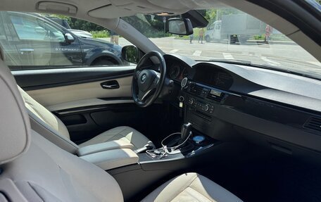 BMW 3 серия, 2011 год, 1 500 000 рублей, 13 фотография