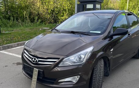 Hyundai Solaris II рестайлинг, 2015 год, 750 000 рублей, 6 фотография