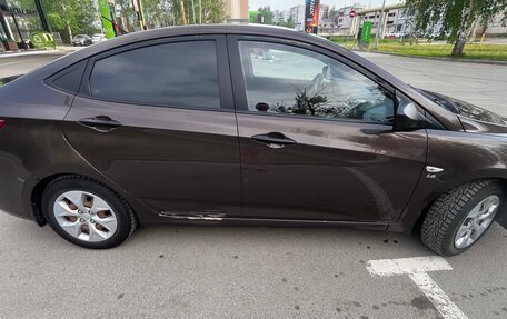 Hyundai Solaris II рестайлинг, 2015 год, 750 000 рублей, 3 фотография