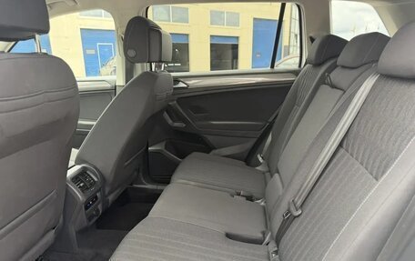 Volkswagen Tiguan II, 2022 год, 2 732 000 рублей, 11 фотография