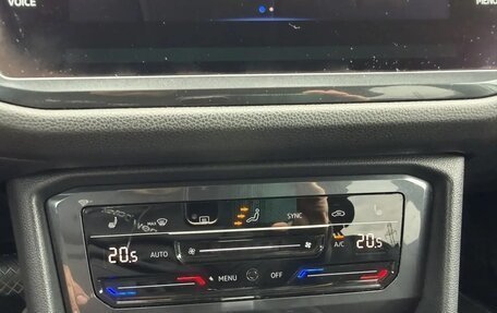 Volkswagen Tiguan II, 2022 год, 2 732 000 рублей, 16 фотография