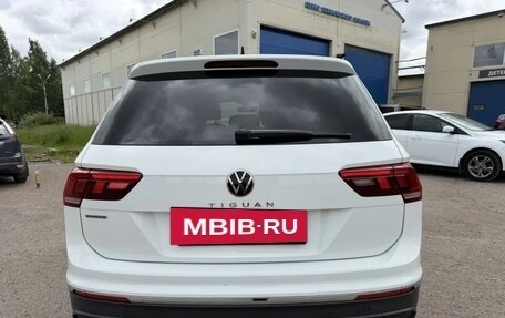 Volkswagen Tiguan II, 2022 год, 2 732 000 рублей, 8 фотография