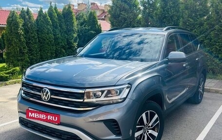 Volkswagen Teramont I, 2021 год, 4 050 000 рублей, 2 фотография