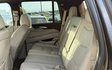 Cadillac Escalade IV, 2016 год, 3 330 000 рублей, 4 фотография