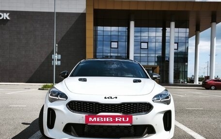 KIA Stinger I, 2018 год, 2 820 000 рублей, 3 фотография
