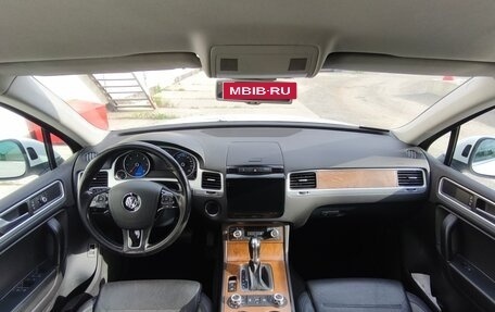 Volkswagen Touareg III, 2014 год, 3 300 000 рублей, 12 фотография
