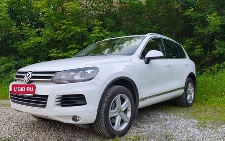 Volkswagen Touareg III, 2014 год, 3 300 000 рублей, 3 фотография