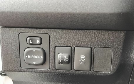 Toyota RAV4, 2013 год, 1 615 000 рублей, 9 фотография