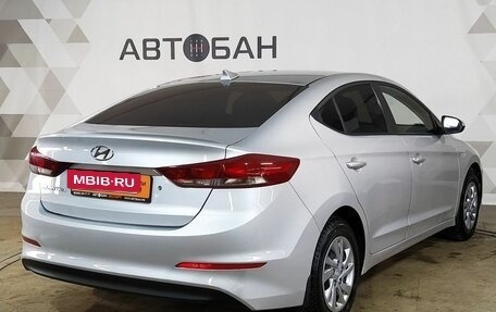 Hyundai Elantra VI рестайлинг, 2018 год, 1 287 000 рублей, 3 фотография
