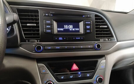 Hyundai Elantra VI рестайлинг, 2018 год, 1 287 000 рублей, 11 фотография