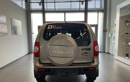 Chevrolet Niva I рестайлинг, 2016 год, 630 000 рублей, 5 фотография