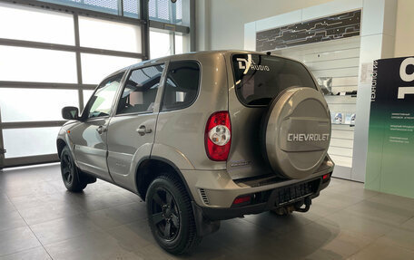 Chevrolet Niva I рестайлинг, 2016 год, 630 000 рублей, 4 фотография