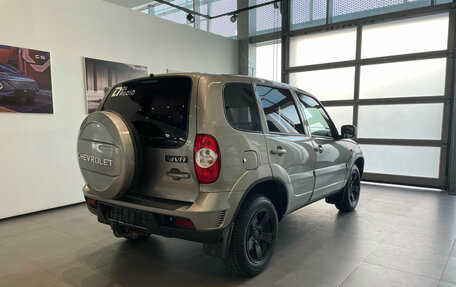 Chevrolet Niva I рестайлинг, 2016 год, 630 000 рублей, 6 фотография