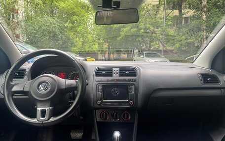 Volkswagen Polo VI (EU Market), 2012 год, 1 100 000 рублей, 10 фотография