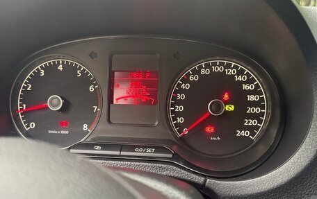 Volkswagen Polo VI (EU Market), 2012 год, 1 100 000 рублей, 17 фотография