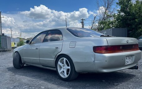 Toyota Chaser IV, 1993 год, 415 000 рублей, 3 фотография