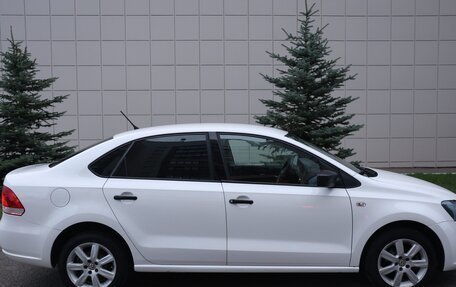Volkswagen Polo VI (EU Market), 2013 год, 520 000 рублей, 3 фотография