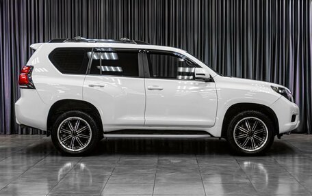 Toyota Land Cruiser Prado 150 рестайлинг 2, 2010 год, 3 099 000 рублей, 5 фотография