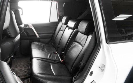 Toyota Land Cruiser Prado 150 рестайлинг 2, 2010 год, 3 099 000 рублей, 9 фотография
