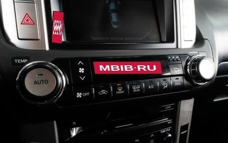 Toyota Land Cruiser Prado 150 рестайлинг 2, 2010 год, 3 099 000 рублей, 18 фотография