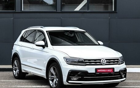 Volkswagen Tiguan II, 2019 год, 2 824 000 рублей, 1 фотография