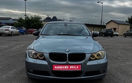 BMW 3 серия, 2005 год, 1 150 000 рублей, 1 фотография