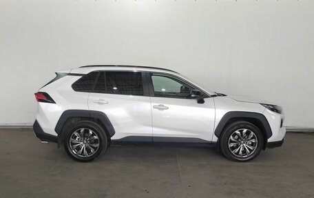 Toyota RAV4, 2025 год, 3 650 000 рублей, 8 фотография