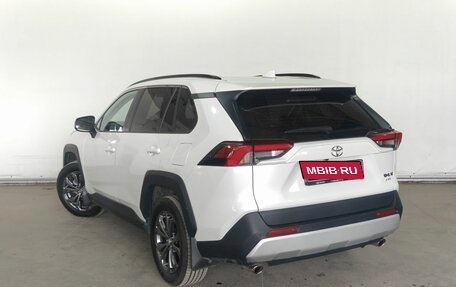 Toyota RAV4, 2025 год, 3 650 000 рублей, 7 фотография