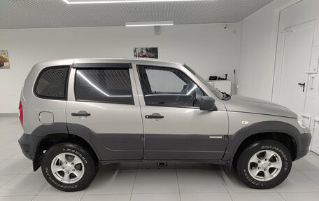 Chevrolet Niva I рестайлинг, 2014 год, 699 000 рублей, 5 фотография