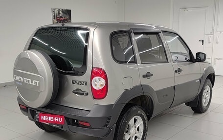 Chevrolet Niva I рестайлинг, 2014 год, 699 000 рублей, 6 фотография