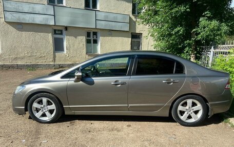 Honda Civic VIII, 2008 год, 800 000 рублей, 4 фотография