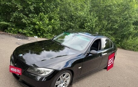 BMW 3 серия, 2005 год, 1 290 000 рублей, 2 фотография