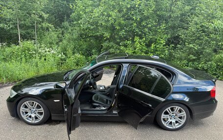 BMW 3 серия, 2005 год, 1 290 000 рублей, 23 фотография