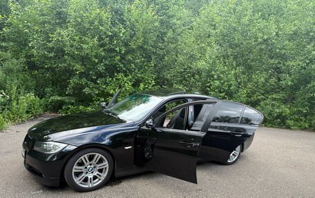 BMW 3 серия, 2005 год, 1 290 000 рублей, 25 фотография
