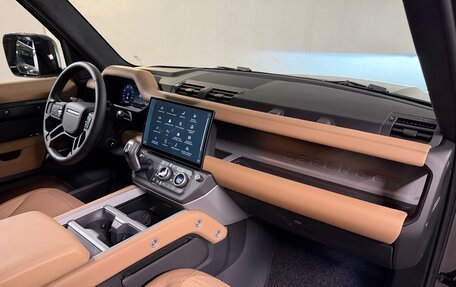 Land Rover Defender II, 2026 год, 18 475 000 рублей, 13 фотография