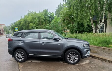 Geely Atlas, 2022 год, 2 400 000 рублей, 2 фотография