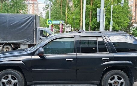 Chevrolet TrailBlazer II, 2004 год, 675 000 рублей, 2 фотография
