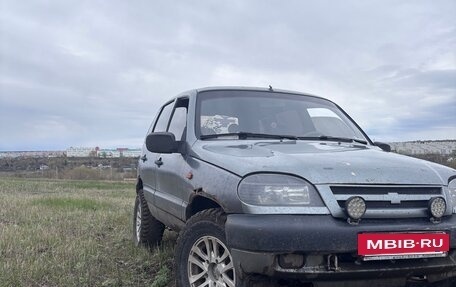 Chevrolet Niva I рестайлинг, 2006 год, 200 000 рублей, 2 фотография